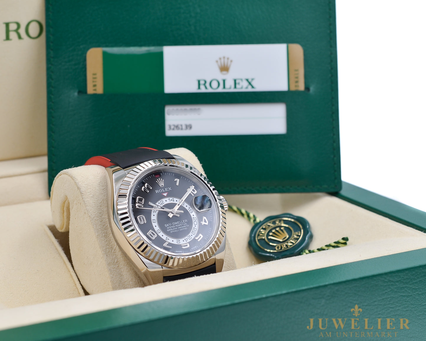 Rolex Sky-Dweller I Box & Papers I Rubber B I 326139 I 2015