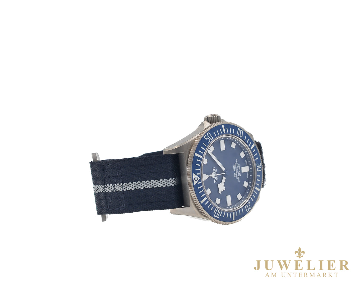 Tudor Pelagos I New with Sticker I Titan I 42mm I Marine National 22 I Box & Papers