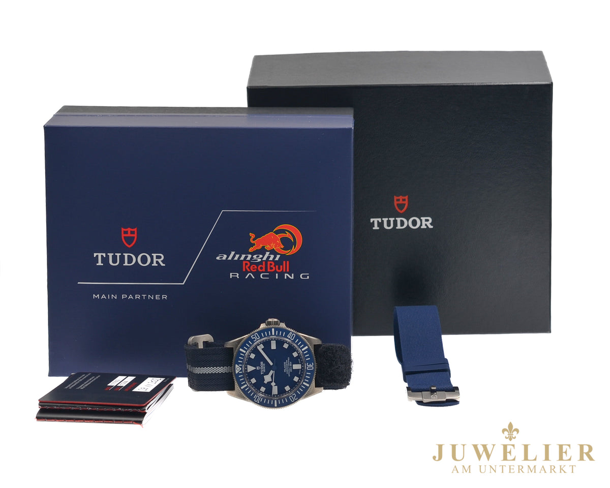Tudor Pelagos I New with Sticker I Titan I 42mm I Marine National 22 I Box & Papers