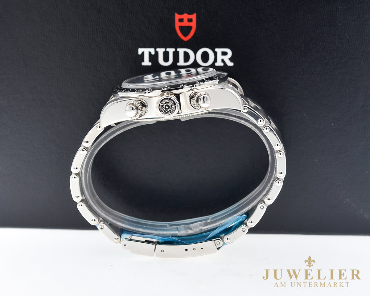 Tudor Black Bay Chrono I New with Sticker I Box & Papers I Ref. 79360N