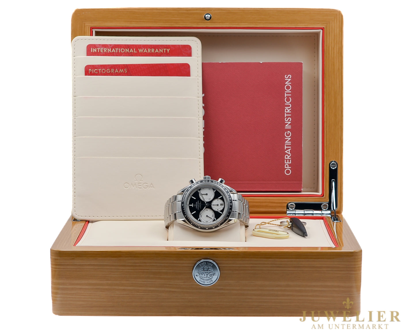 Omega Speedmaster Racing I Box & Papers I 40mm I Chrono I 2023