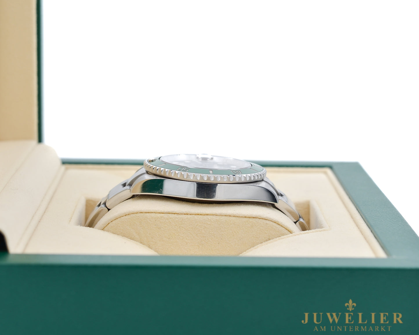 Rolex Submariner HULK I unpolished I Box & Papers I 2020 I 116610LV