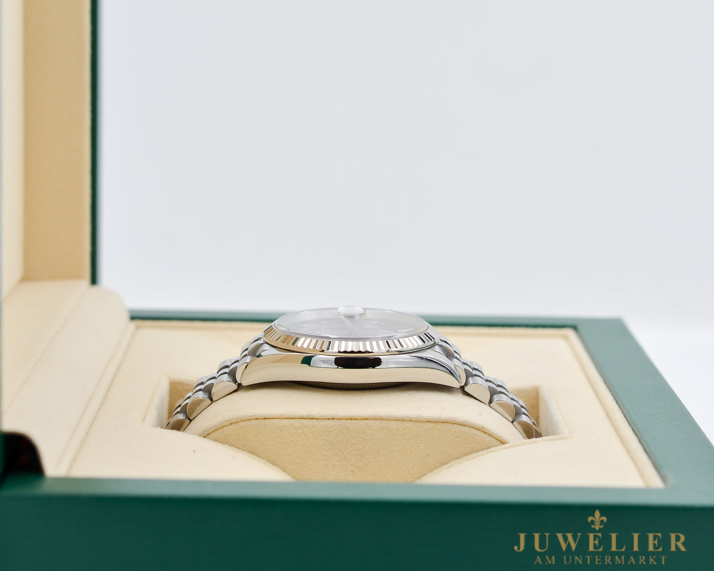 Rolex Datejust 36 I Purple Diamond Dial I Jubilee I Box & Papers I 2024 I 126234
