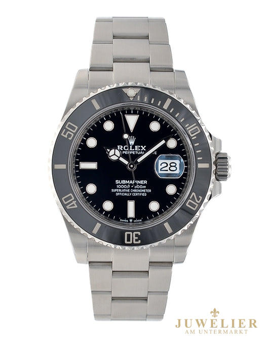 Rolex Submariner Date 41 I Black Keramik I Box & Papers I 2022 I 126610LN