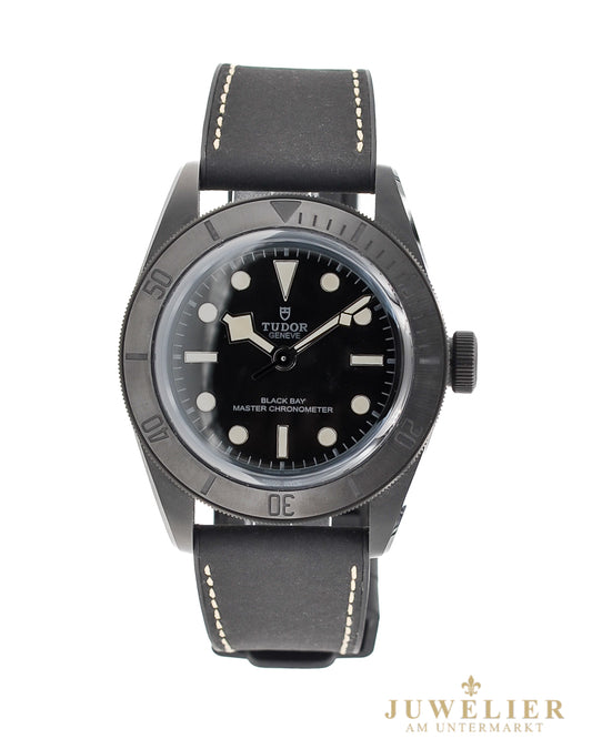 Tudor Black Bay Keramik I NEW I Box & Papers 2026 I Ref. 79210CNU